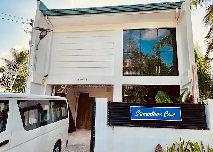 Samanthas Cove Private House Oslob Cebu Locals Call It The White House Vakantiehuis *
